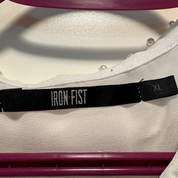 Sheer Ribcage print Sleeveless Blouse - Picture 3 of 3